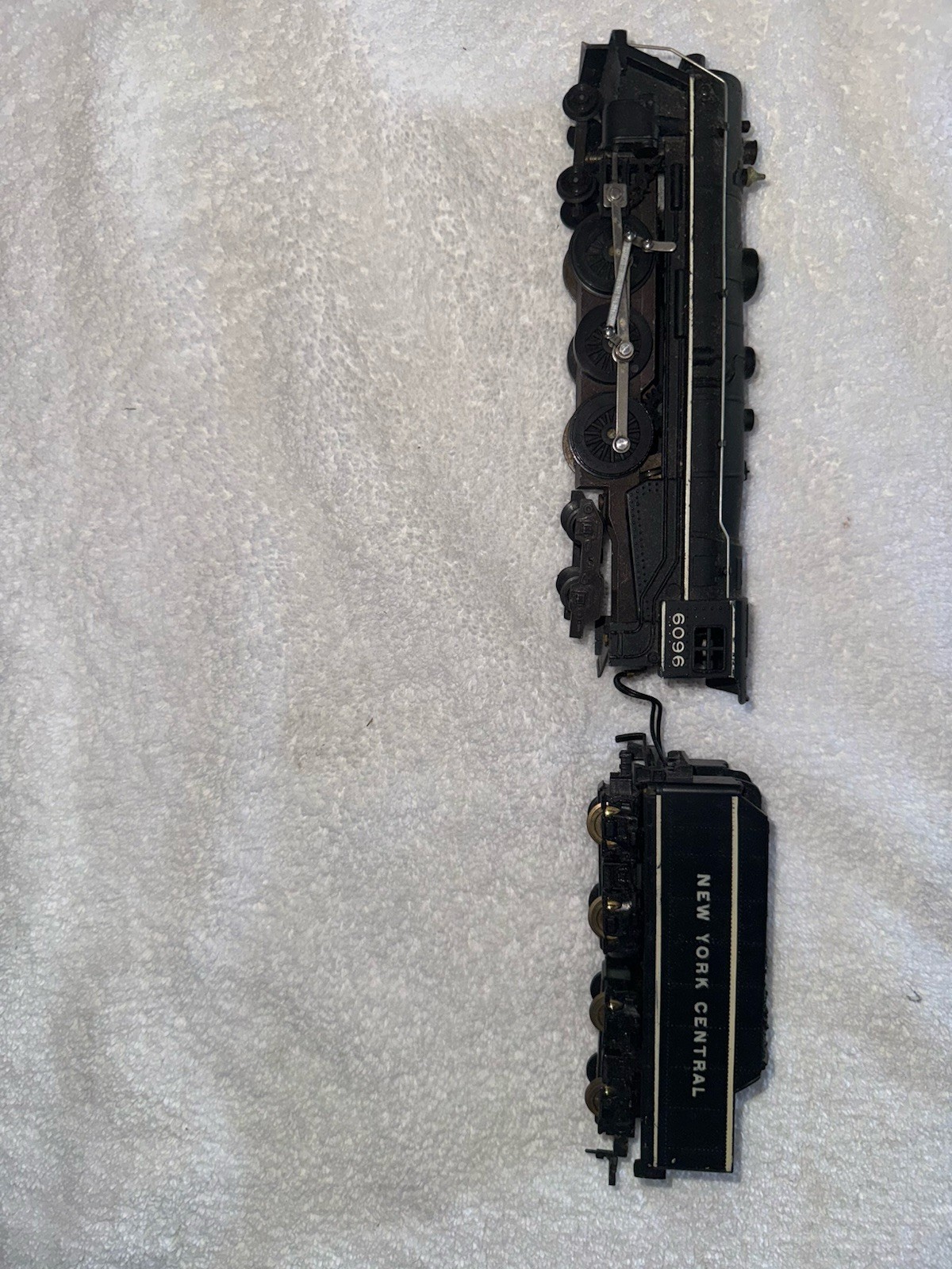 Model Trains set of 2 New York Central Coal Train 6096 Locomotive AS IS