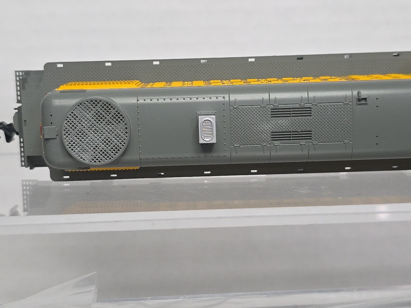Kato HO Scale 37-2504 ALCO RS-2 Diesel Road Switcher Loco Union Pacific UP 1293