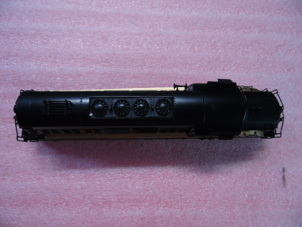 HO 36 MONON BL2 LOG TRAIN DCC “TESTED”