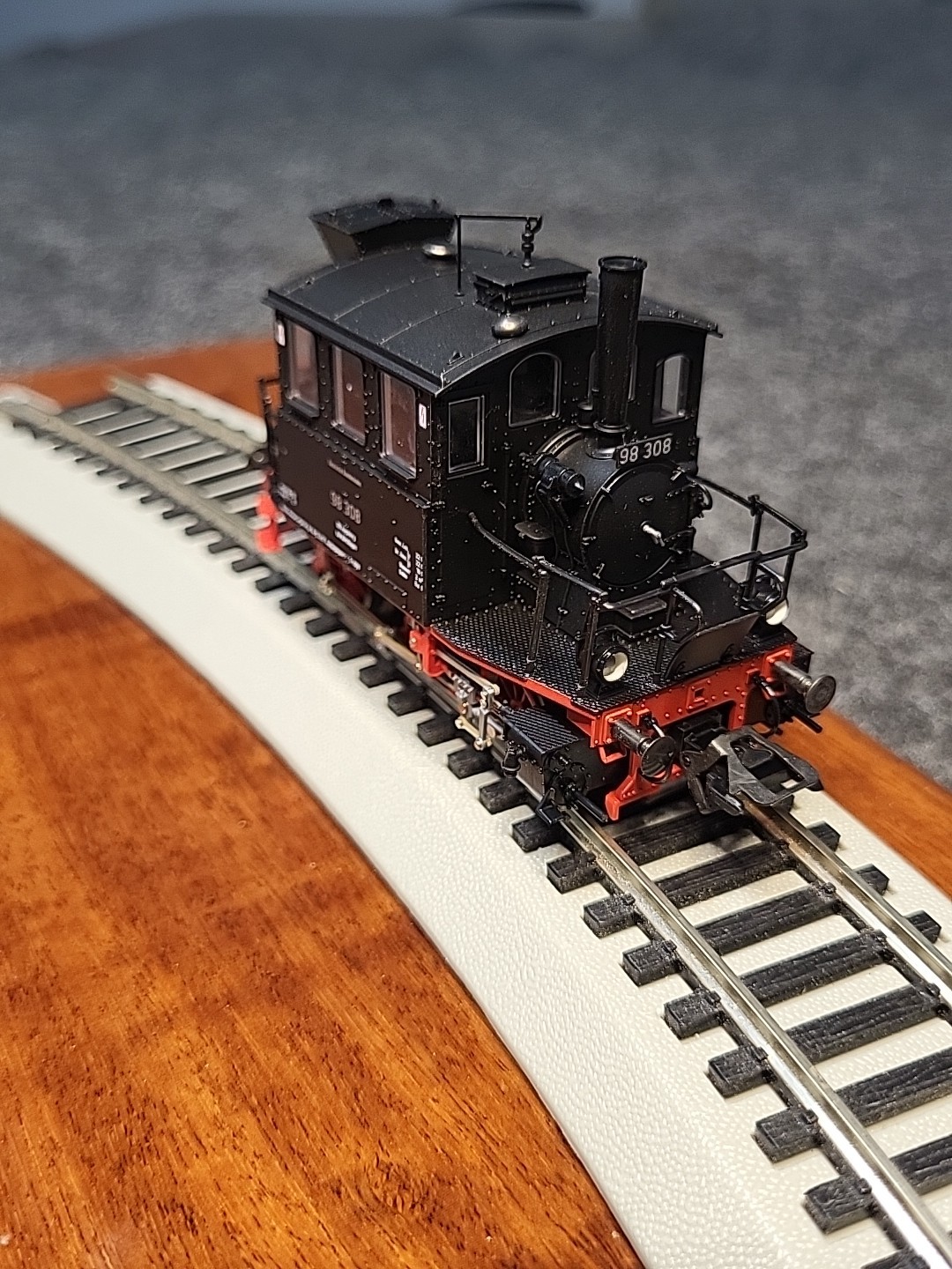 Marklin H0 3687 Digital Steam Locomotive BR98-3