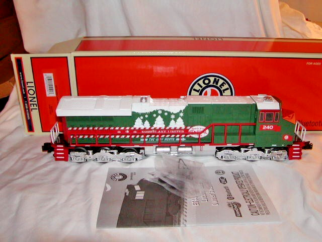 Lionel 2445190 LC NPC Snowflake 240 Limited ET44 Diesel Locomotive O-31 Sealed