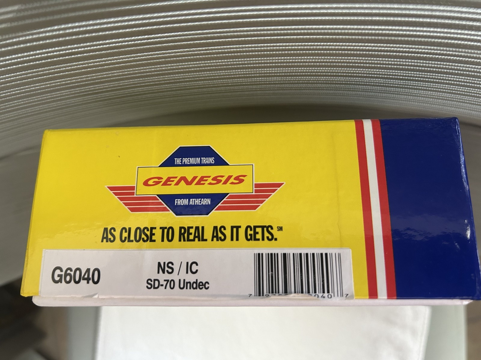 Athearn Genesis HO Scale SD70 Diesel NS/IC Undecorated G6040