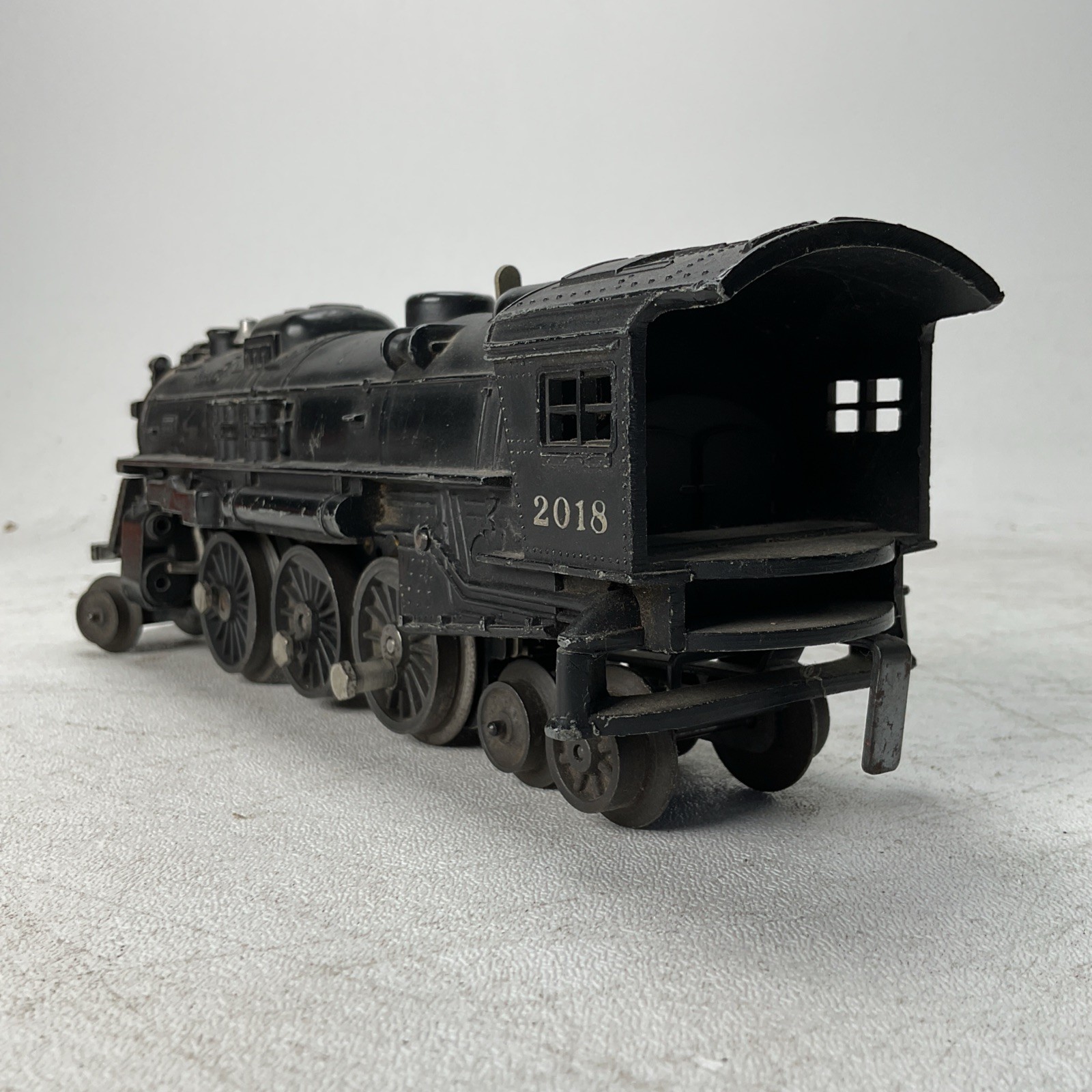 Vintage Lionel O27 Post War #2018 Model Train Engine – Prebuilt
