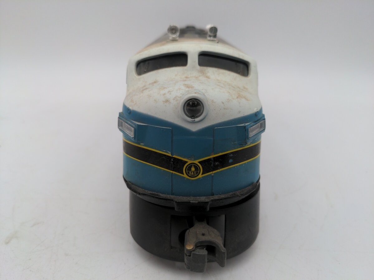 Lionel 6-8364 O Gauge Baltimore & Ohio F3 A Non-Powered Diesel Locomotive/Box