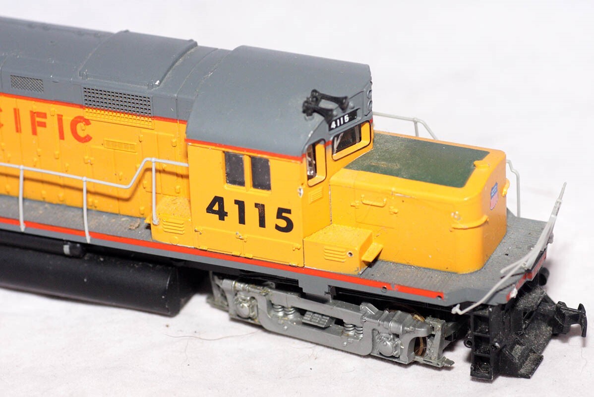 MRC/Lima Union Pacific Ho Scale Alco C420 #4115 Powered Locomotive