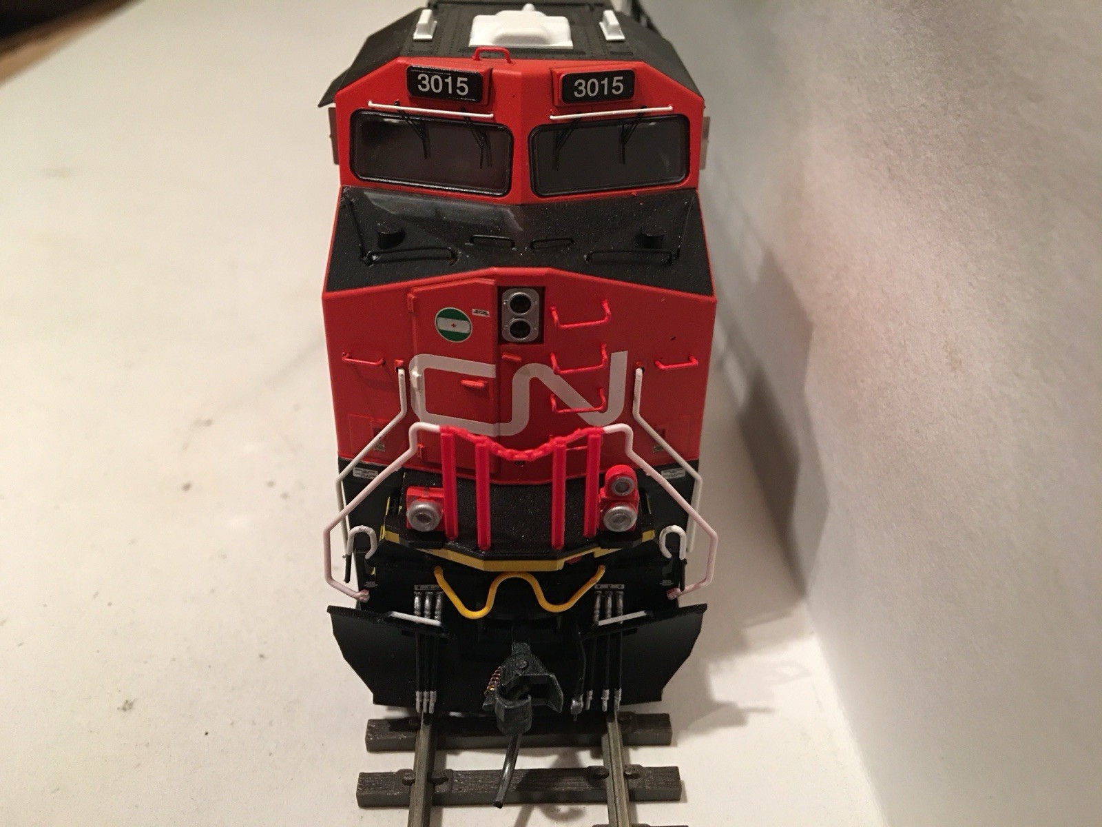 HO Intermountain Canadian National ET44AC Diesel Locomotive CN #3015 DCC SOUND