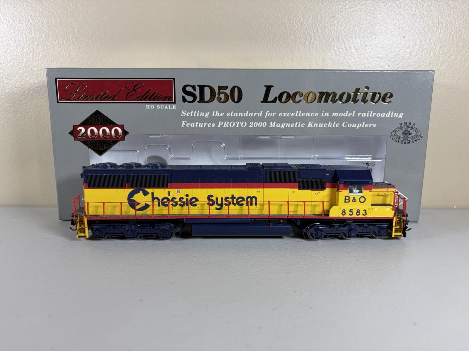 HO Proto 2000 DCC Equipped Chessie System(B&O) SD50 #8583