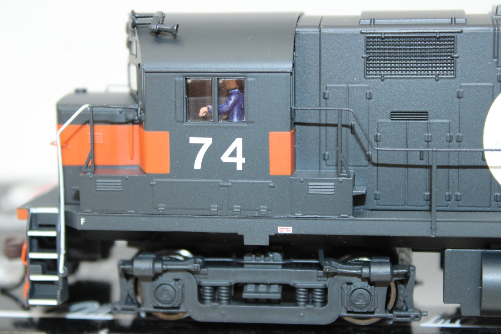 Atlas Classic HO Springfield Terminal Guilford C424 Locomotive #74 DCC Ready LED