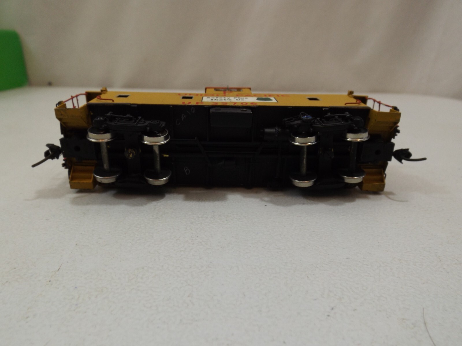 HO Overland brass Union Pacific CA-10 caboose in original box