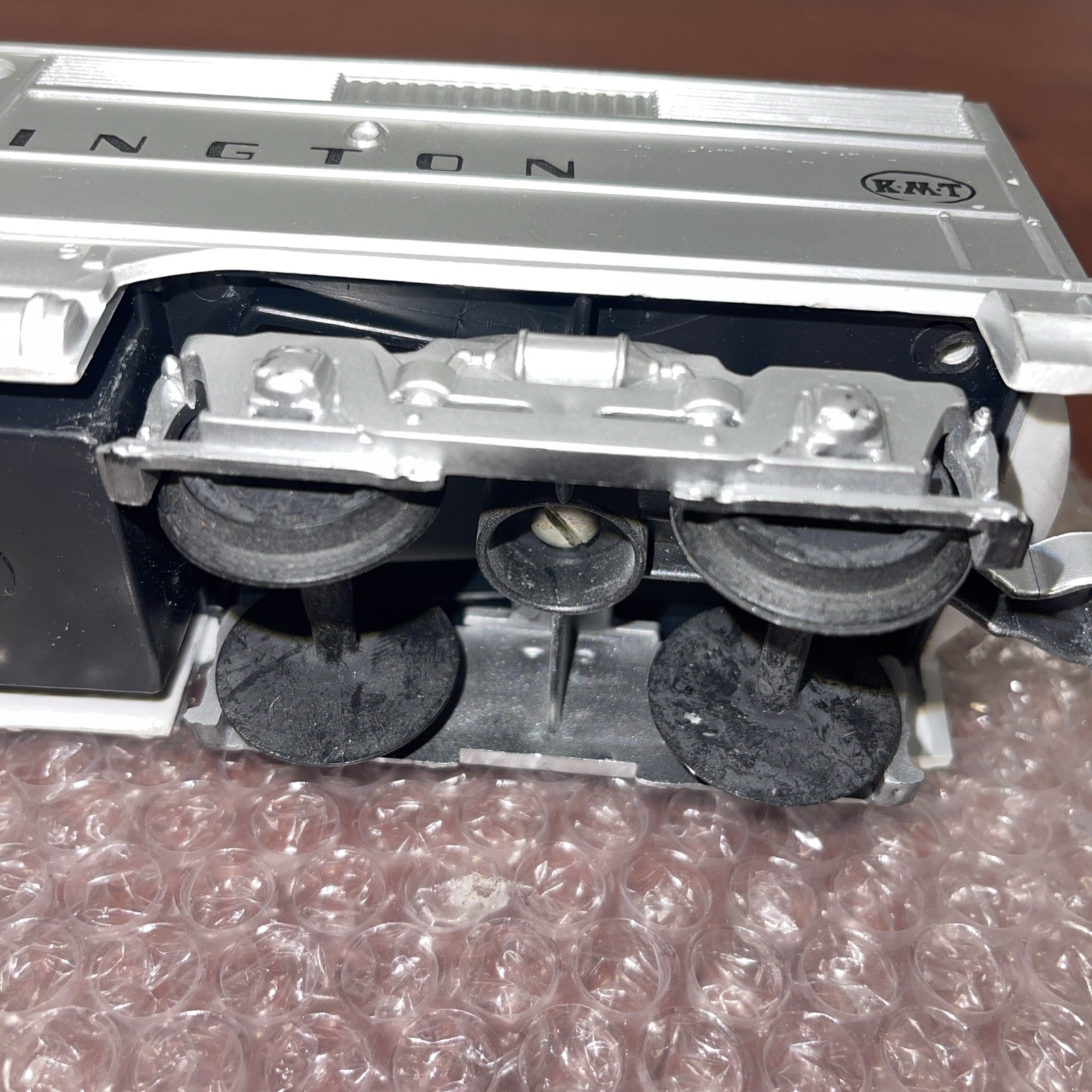 KMT Kusan Auburn Train 2716 ALCO DIESEL LOCOMOTIVE BURLINGTON SHELL No Motor