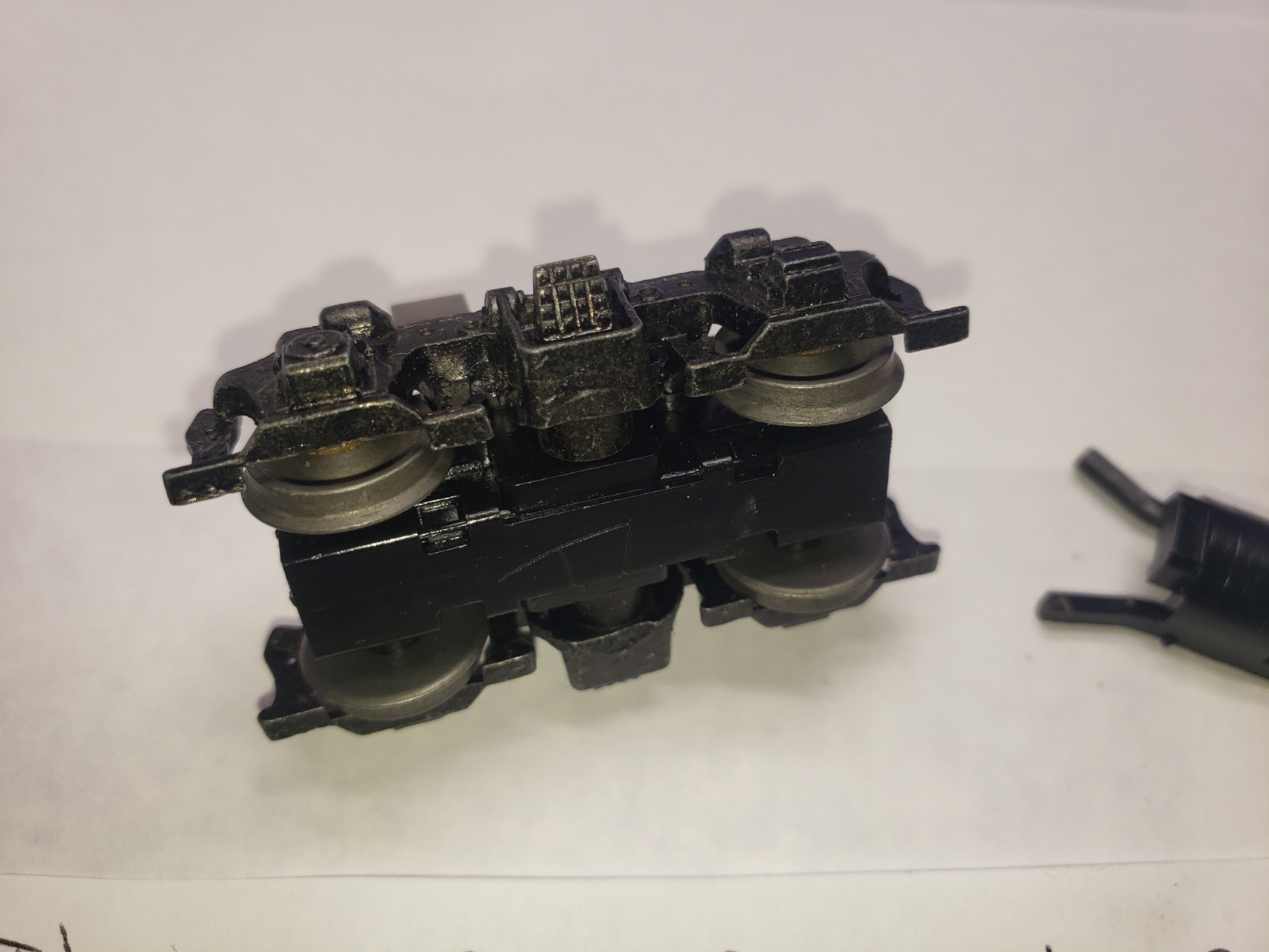 GP9 FRONT DIECAST METAL GEARED 4 WHEEL TRUCK ATHEARN BB HO SCALE Old Style PART