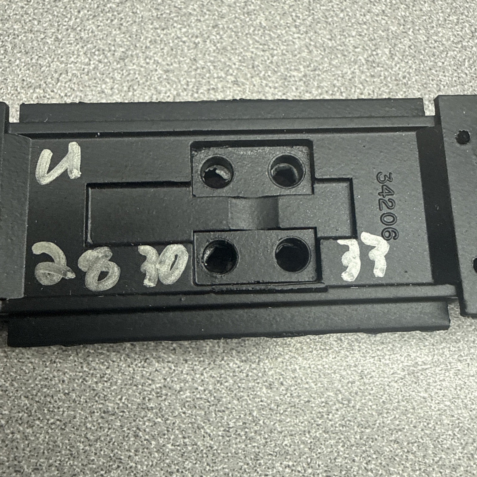 Athearn U28,U30 & U 33 C Dummy Chassis W Trucks Ho