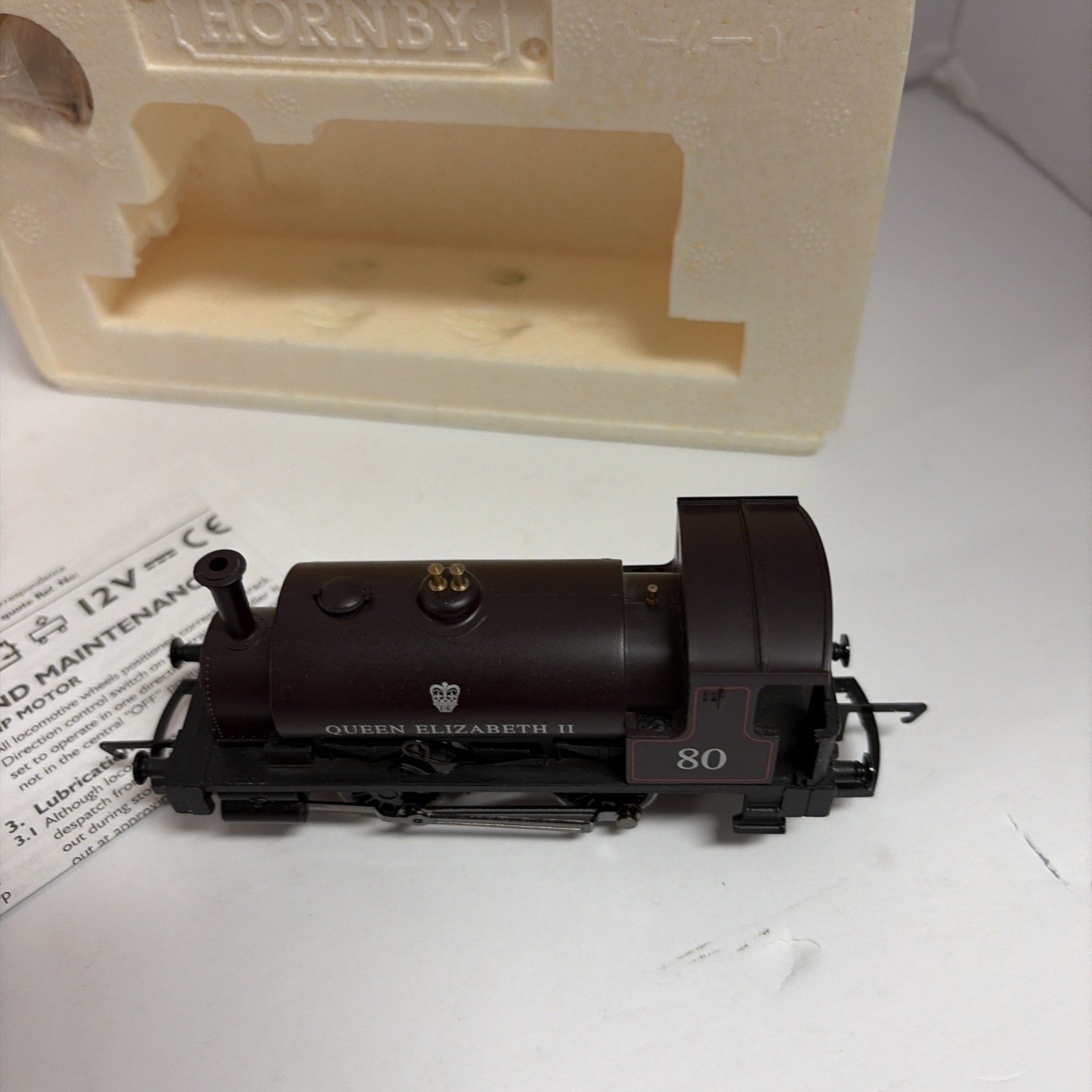 Hornby OO/00 Gauge R2597 Class 0F 0-4-0ST Queen Elizabeth 11 Locomotive
