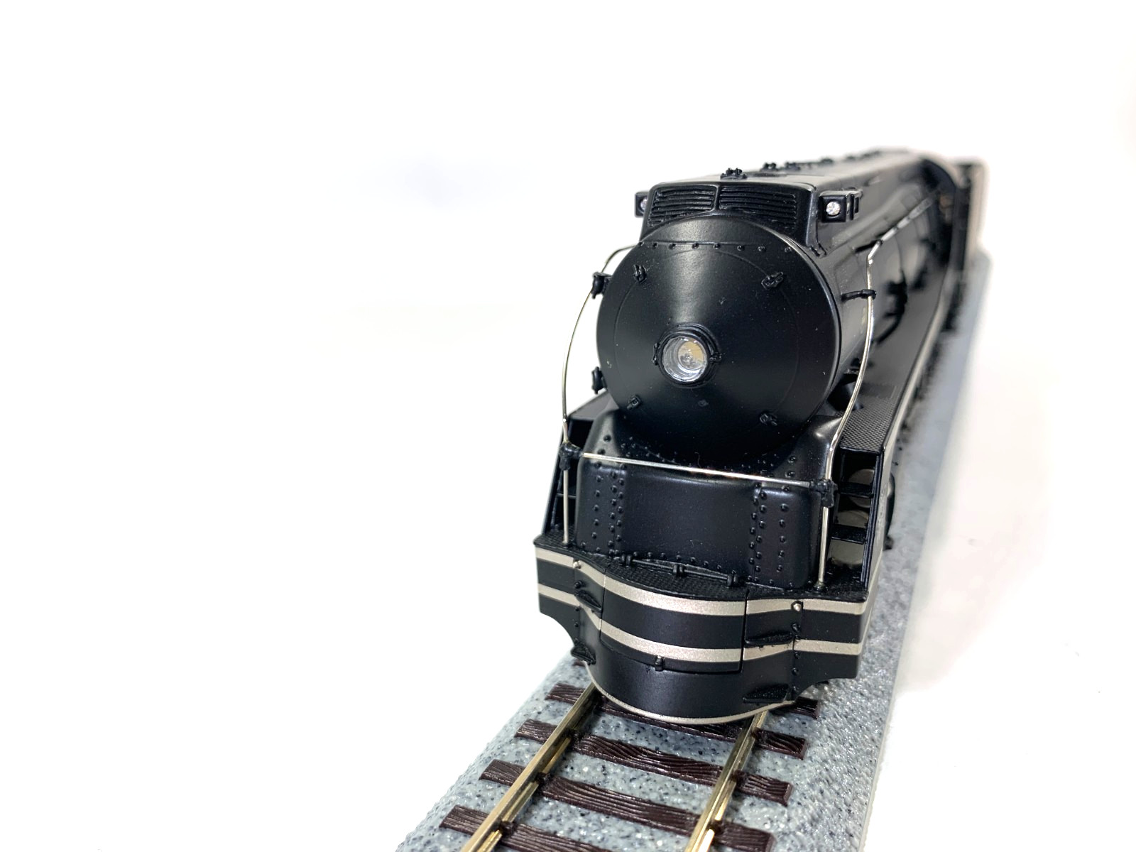 HO Broadway Limited Hybrid 1624 NH 1-5 4-6-4 #1400, DCC Sound, Paragon 2