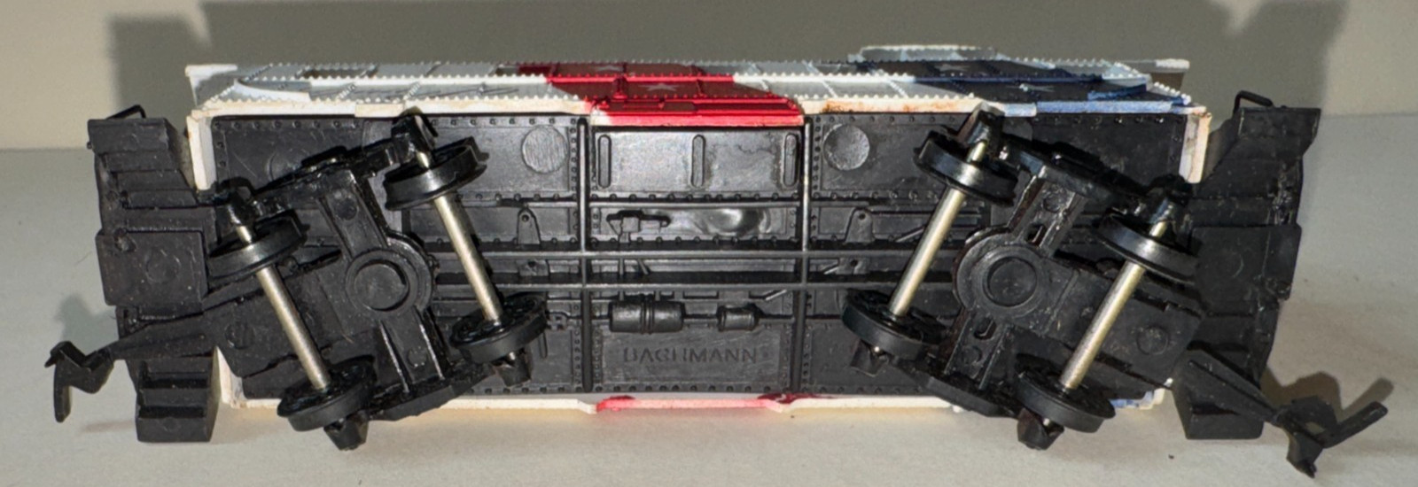 Vintage Bachmann Bicentennial Train Lot – SCL 1776 Locomotive, Caboose, Trailers