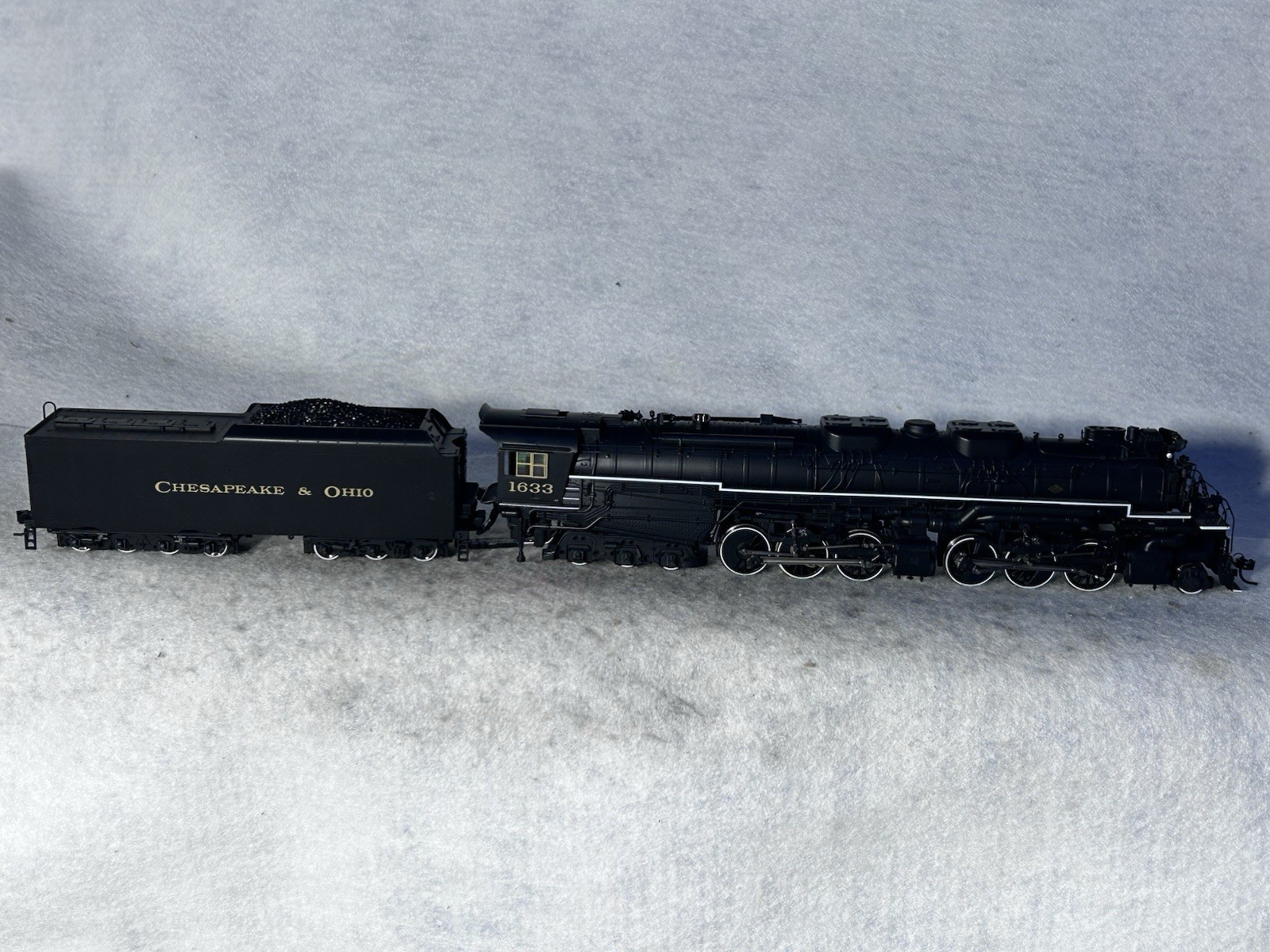 Mighty Rivarossi Chesapeke & Ohio RR 2-6-6-6 Allegheny #1633 Locomotive HO