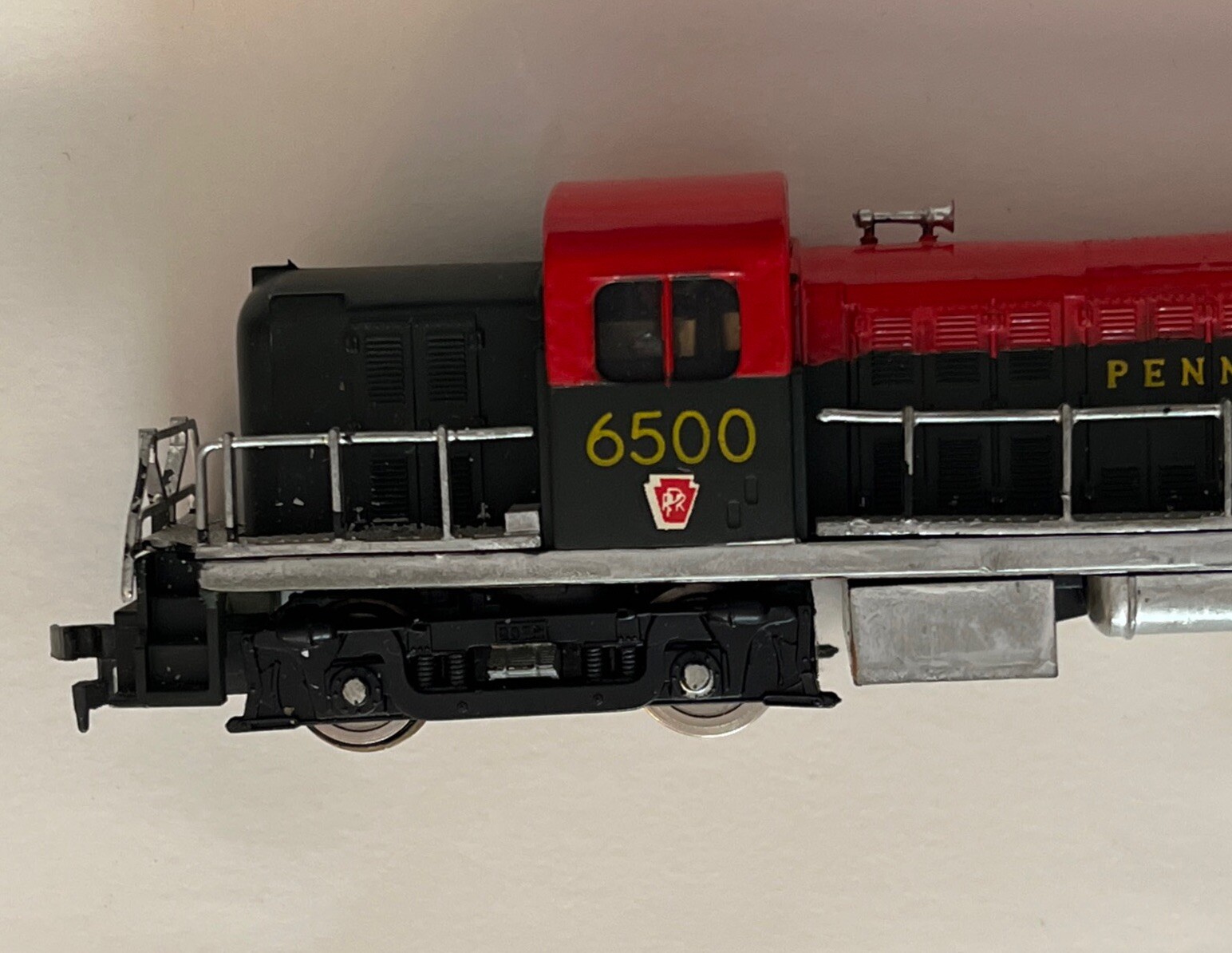 AHM HO Pennsylvania 6500 locomotive Red 2870 Diecast Yugoslavia