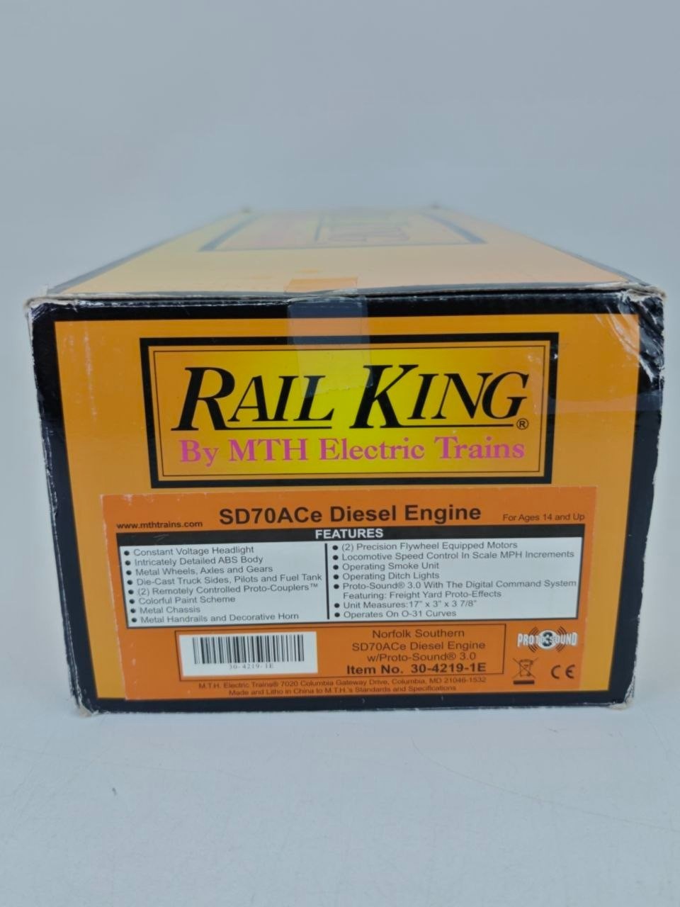 MTH RailKing 30-4219-1E SD70ACe Norfolk Southern #1001 O Scale PS3 Box