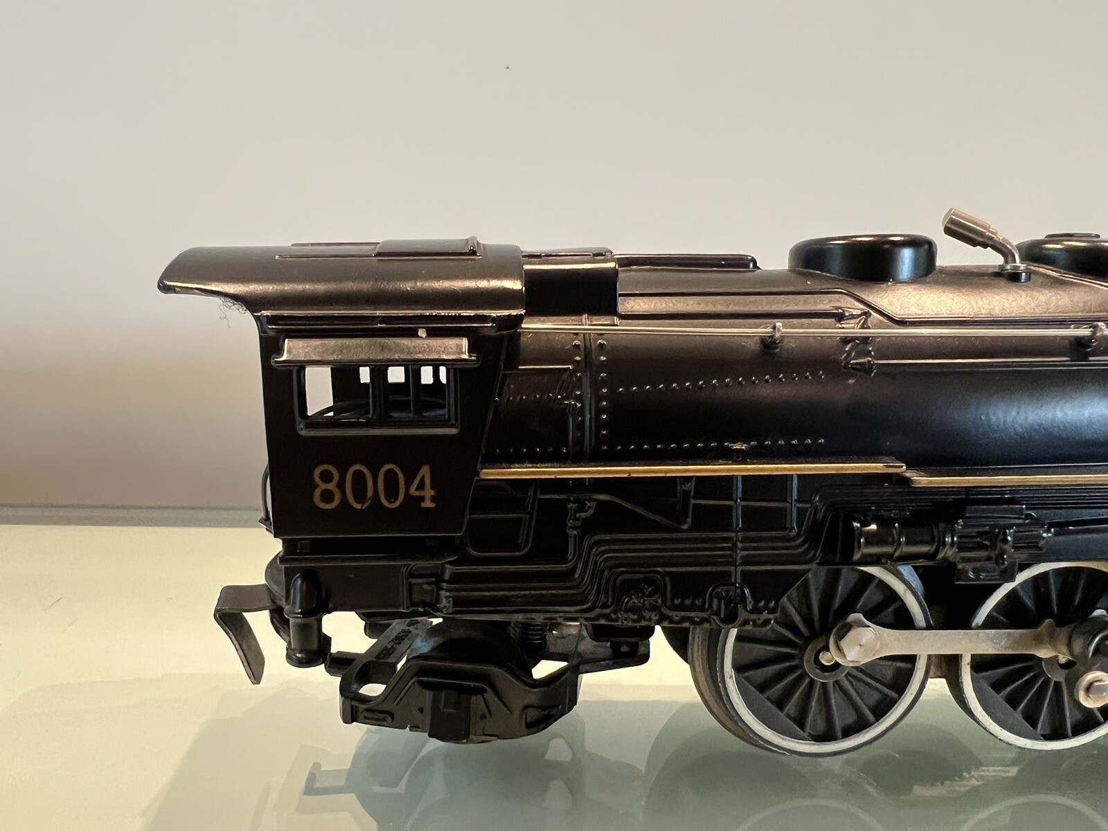 Lionel 6-18004 Reading 4-6-2 Steam Locomotive & Tender #8004