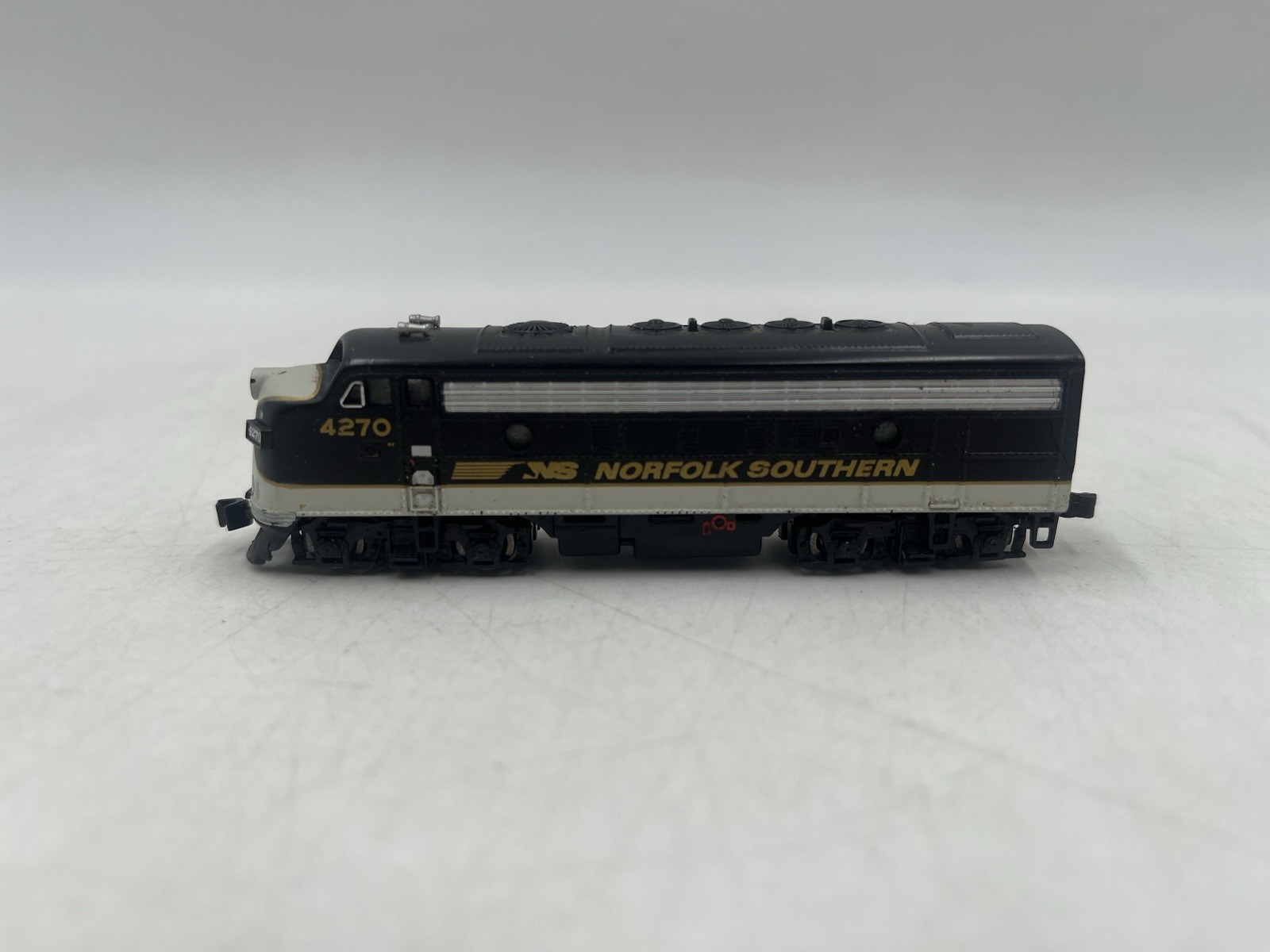 Bachmann 63753 N Scale Norfolk Southern F7A Diesel Locomotive DCC #4270