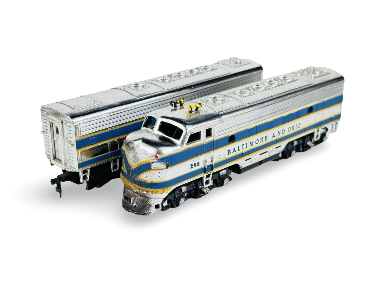 Rare Vintage HO Tyco The Columbian B & O Chrome Streamliner Set T6412A 1964-1965