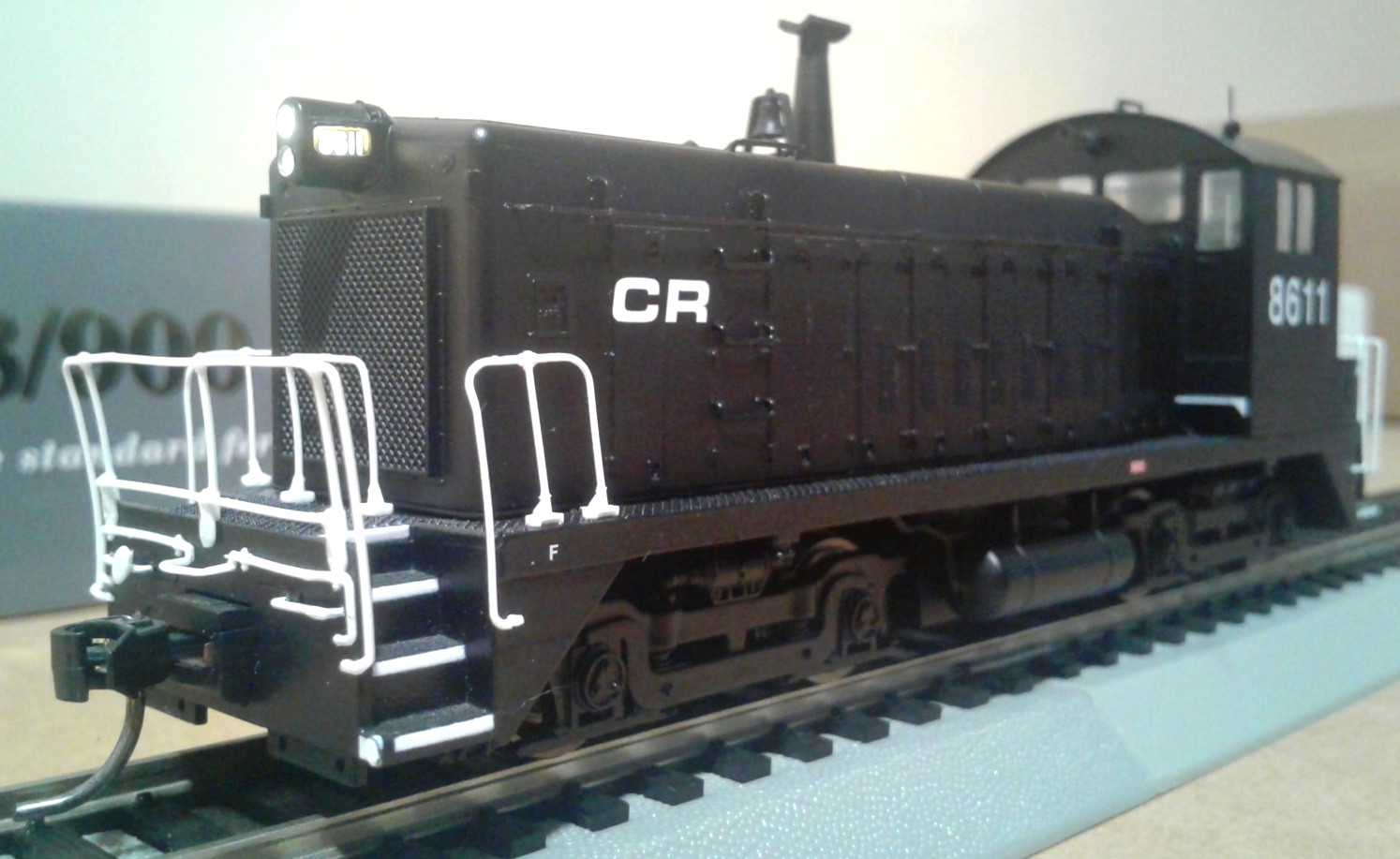 HO SCALE LIFELIKE PROTO 2000 EMD SW8 CONRAIL #8611 DCC & SOUND 920-41483