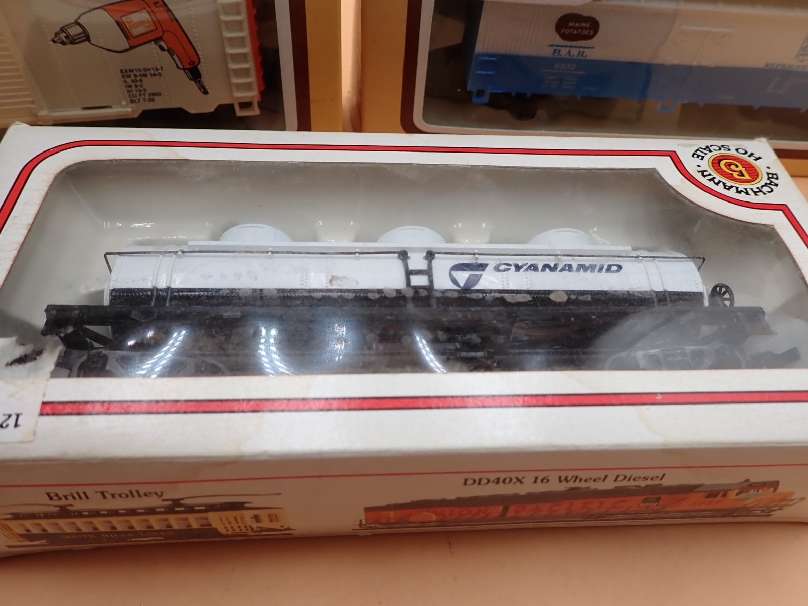 HO Train Cars Life-Like Cookie Box, Maine Potatoes, Black & Decker, Hudsons + 1