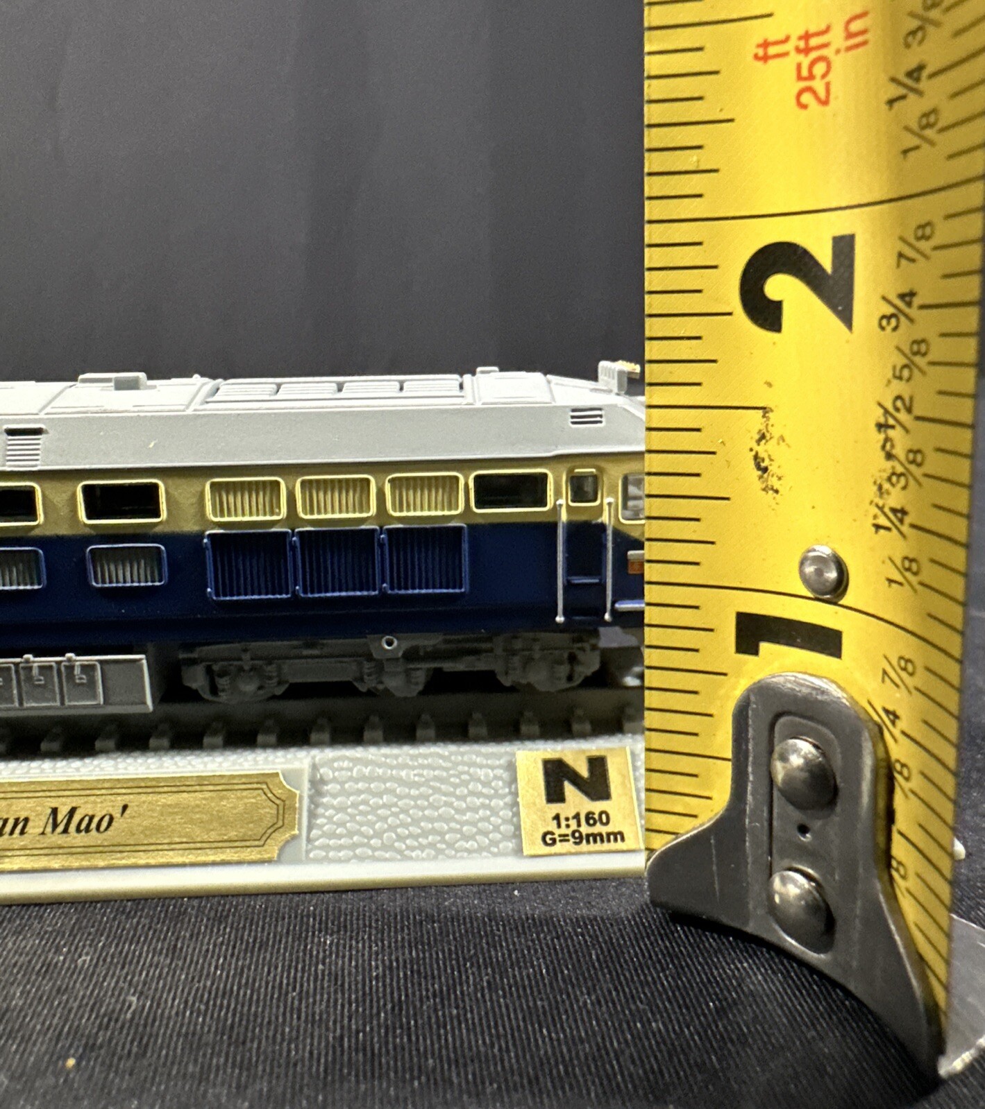 DF4D Chairman Mao China 1:160 Railroad locomotive DelPrado 2003 Diecast Train