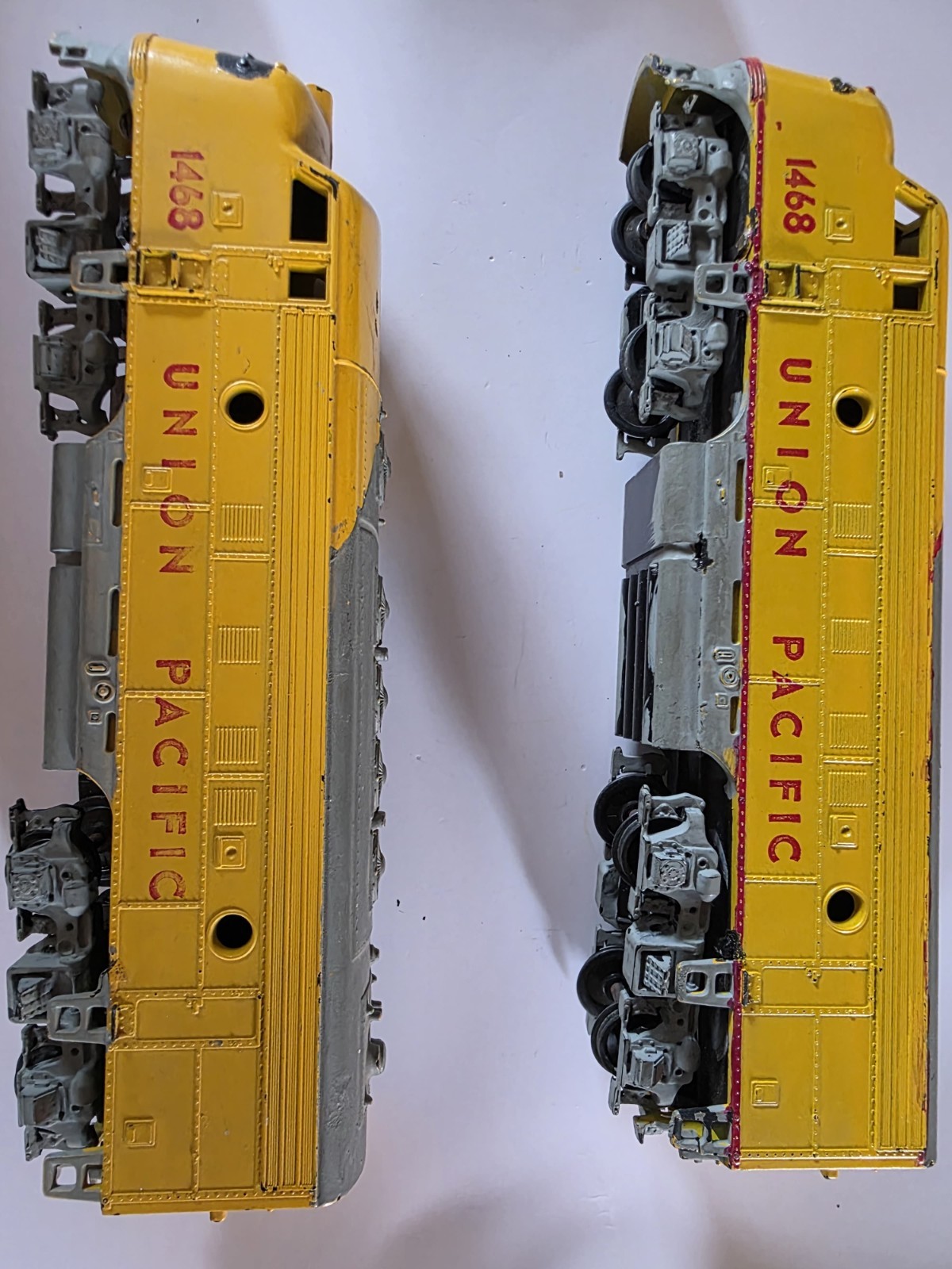 Union Pacific O Gauge Diesel Locomotive Body Shell 1468/1468B Yellow Gray Red