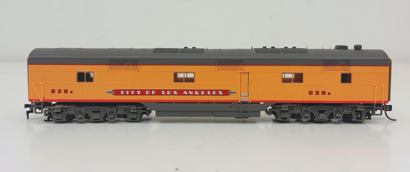 Proto 2000 HO UP City of Los Angeles E7 Powered 924A & E6B Non Powered 926B