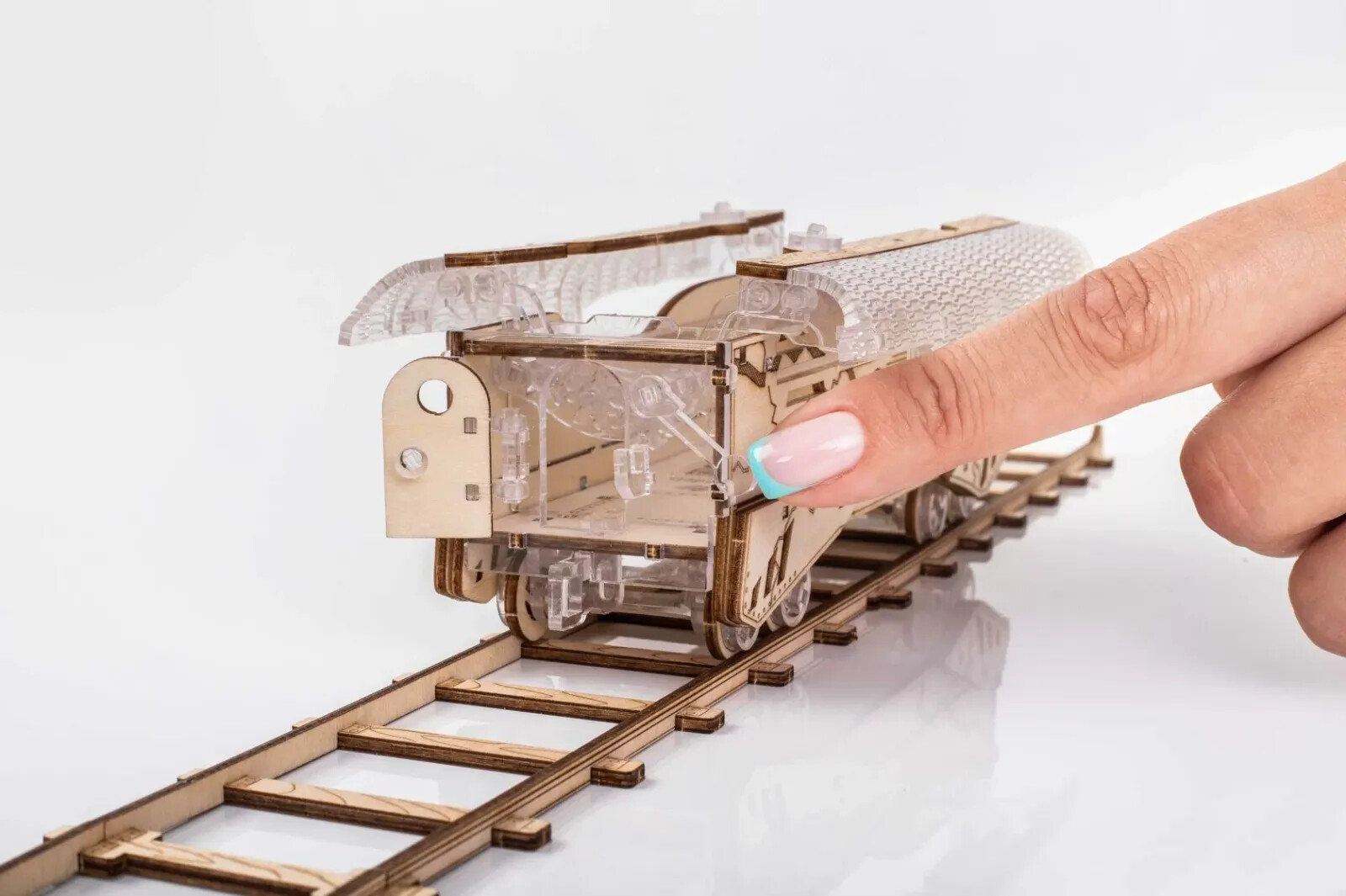 Mechanical Veter Models wooden plastic puzzle Thunderstorm Express Train +Tender