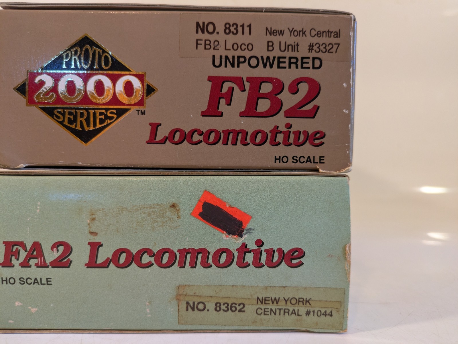 HO EMD FA2/FB2 Set (Pwd + Dmy) New York Central (Diff Paint Sch) NOS # 8362/11