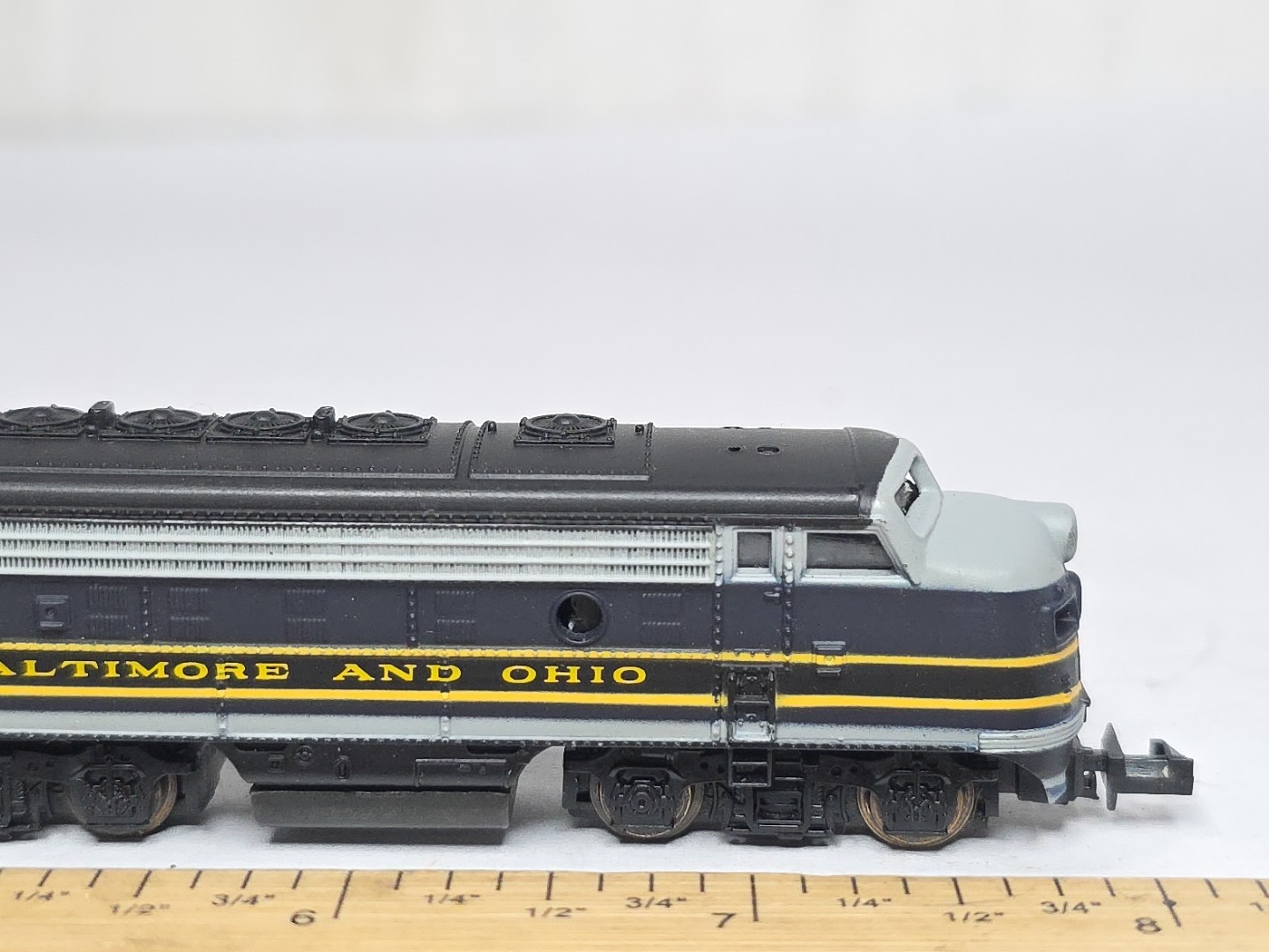 Life-Like N Scale F-7 Diesel Locomotive 7750 B&O Baltimore & Ohio Runs No Box
