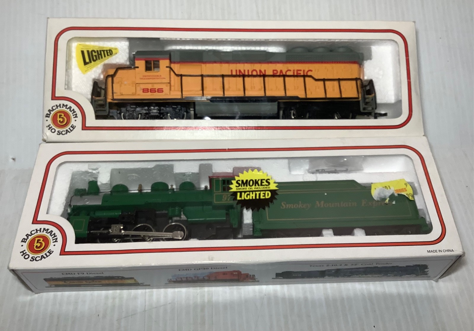 2 HO Bachmann Engines Smoky Mountain Express #97 & Union Pacific #866