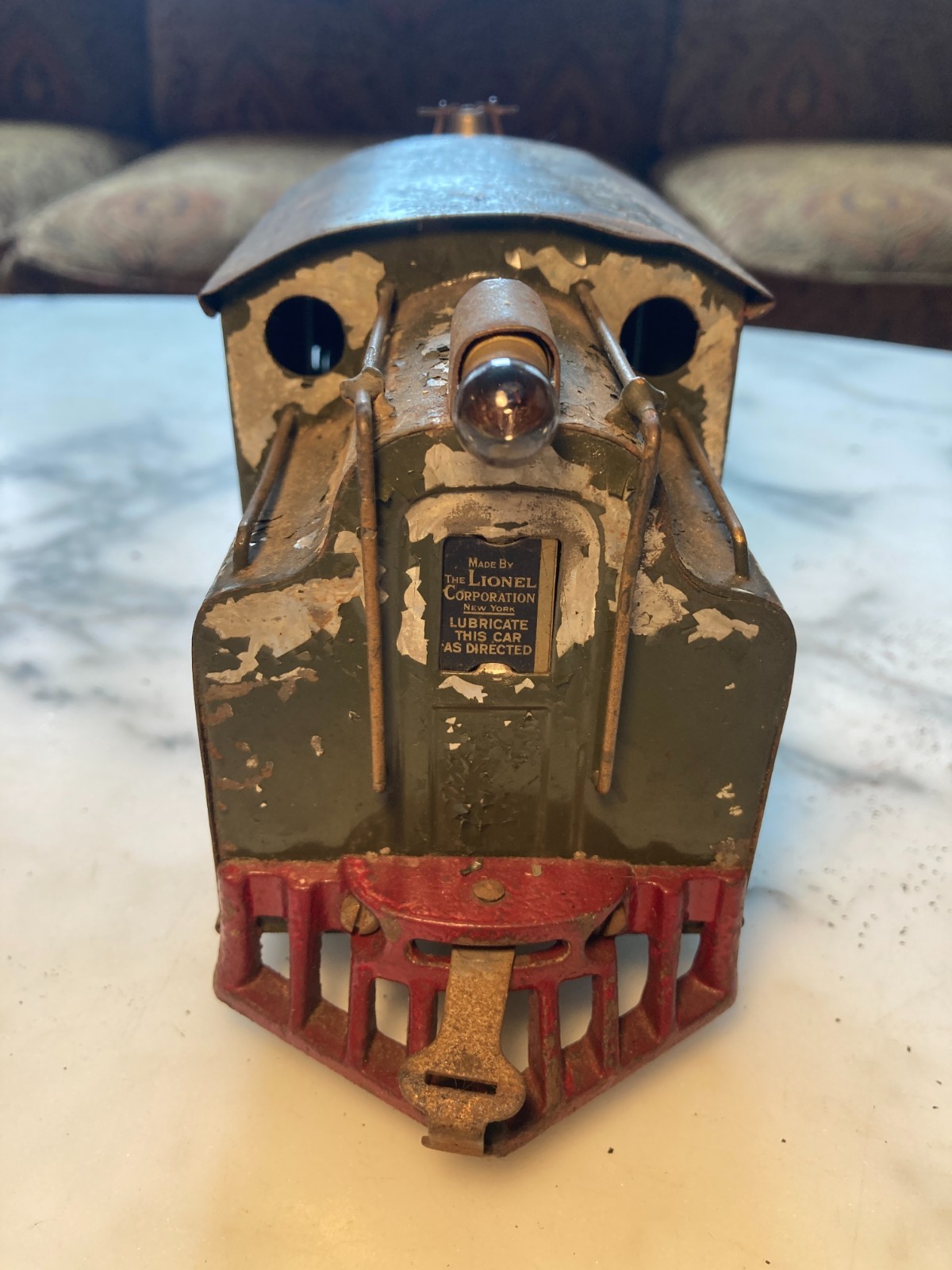 1917 to 1922 Prewar Lionel 33 Train Engine with 35 Pullman 36 Observation Cars 2