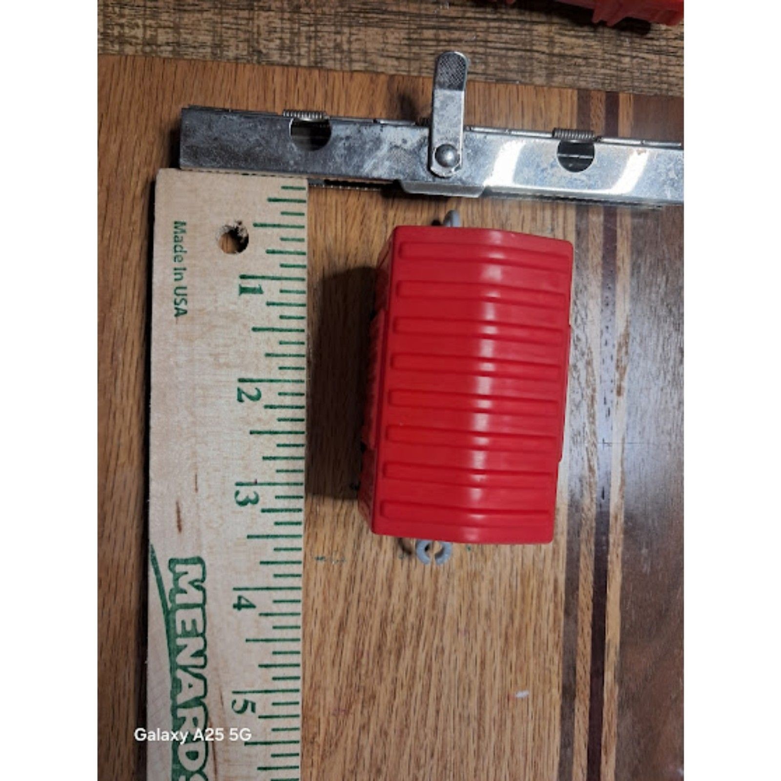 MATTEL Trackmaster Train Car Thomas & Friends Red Box Car 2013
