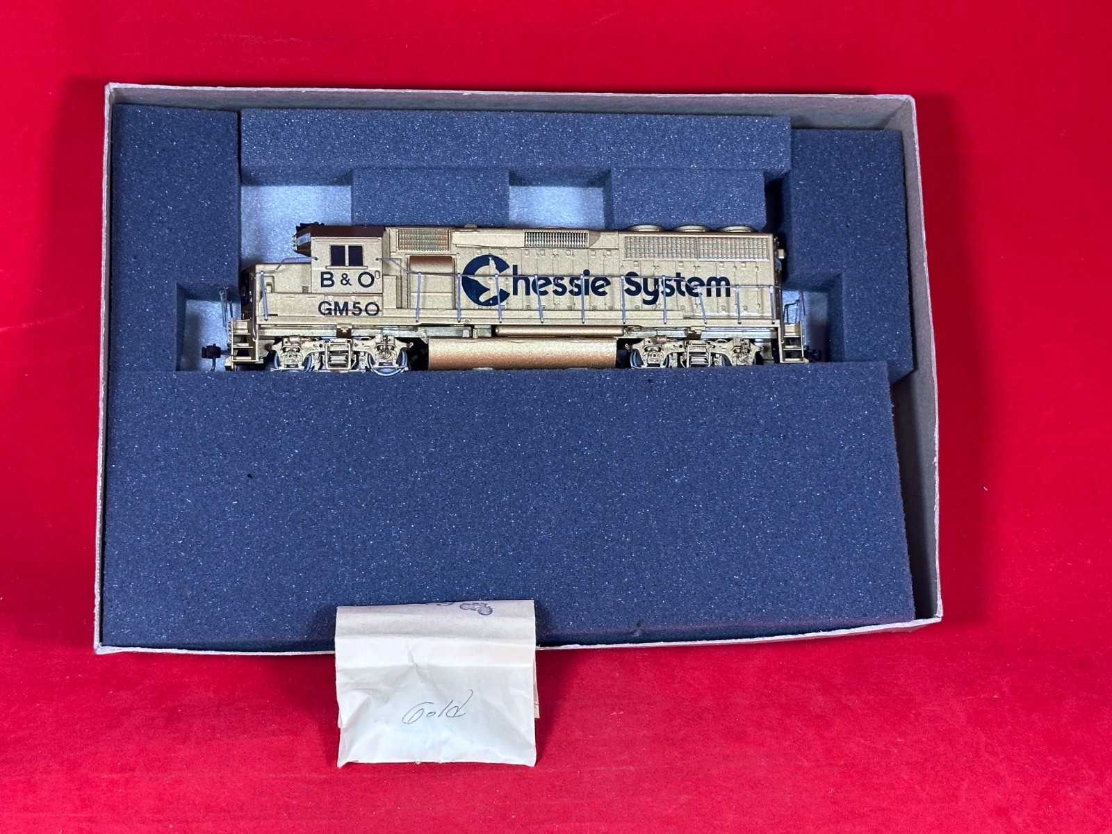 Athearn HO Special Edition Chessie System GP40-2 GM50 B&O Locomotive