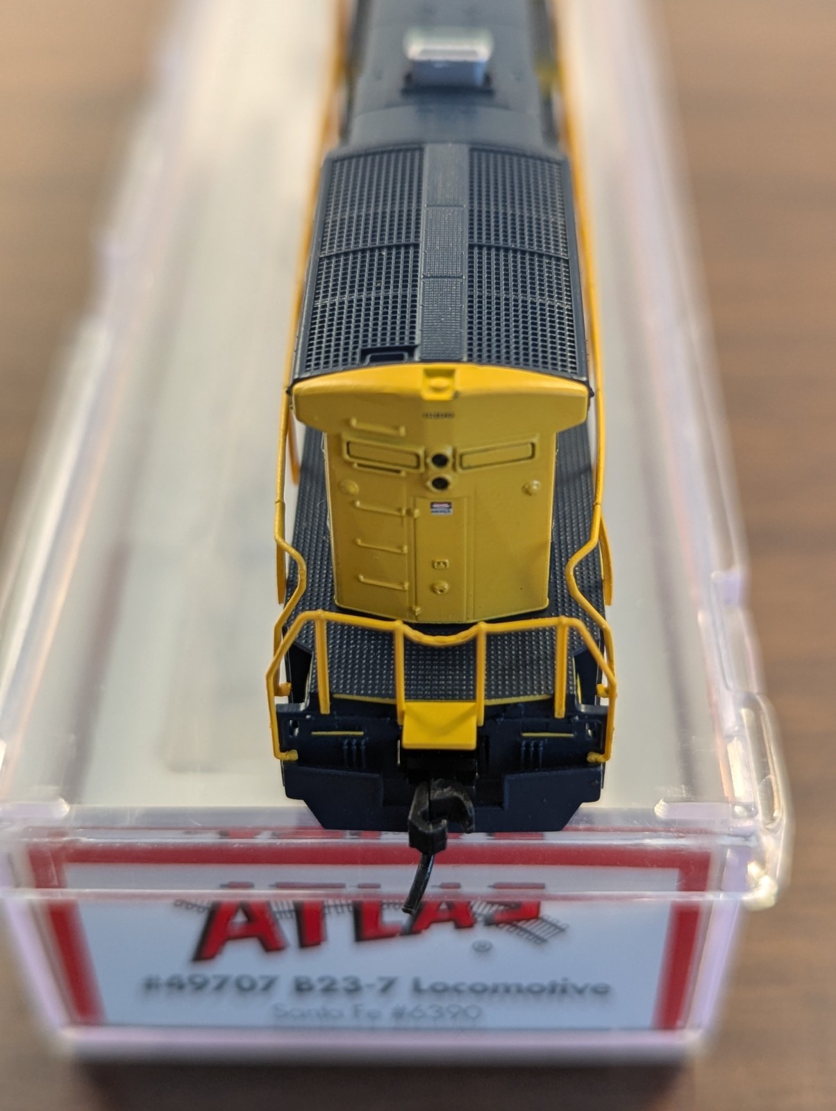 Atlas N Scale GE B23-7 Santa Fe #6390 DCC Ready