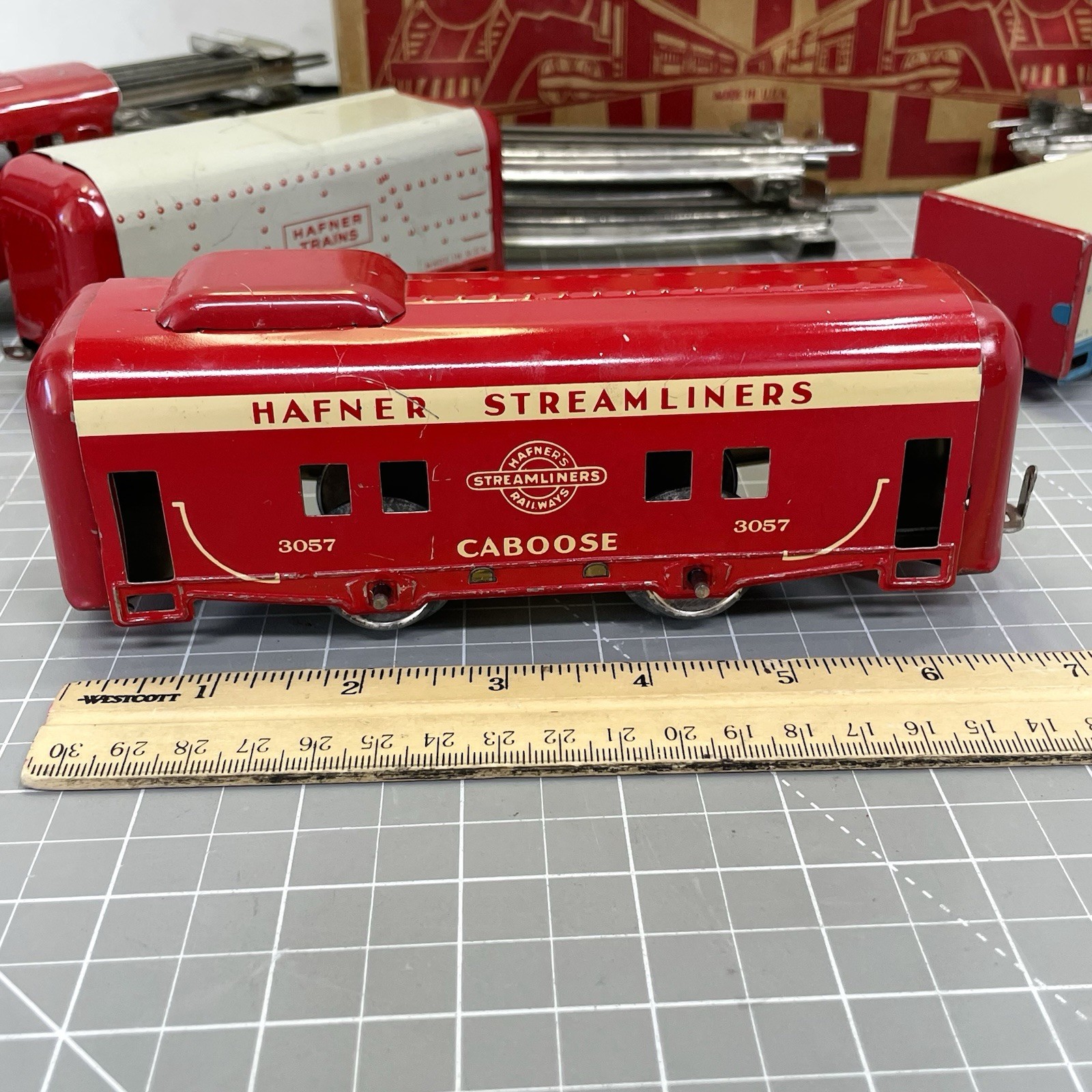 Hafner Streamliners Clockwork Wind-Up Train Set w/ Box & Track Works! Chicago US