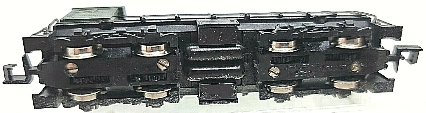 N 9mm Arnold 5024 Alco S-2 Diesel loco PRR #5660 (Tested) rapido cplrs weathered