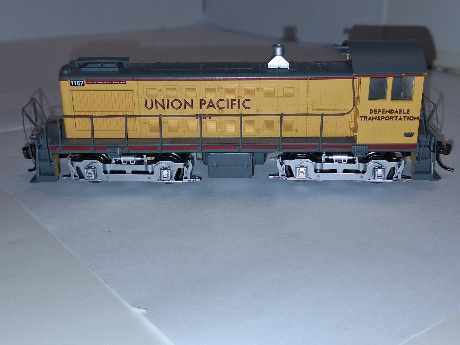 Used HO Bachmann 63210 DCC Sound Union Pacific Alco S4 Diesel Locomotive #1167