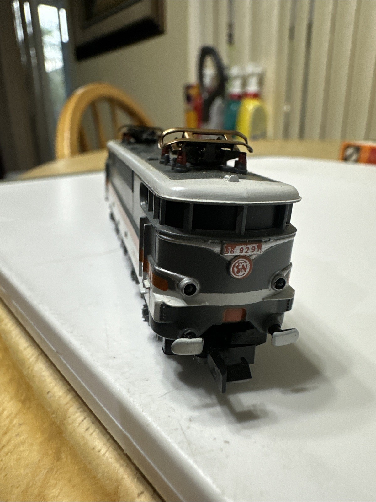N Scale Arnold 2481 SNCF French Class BB 9200 Electric Locomotive #9291