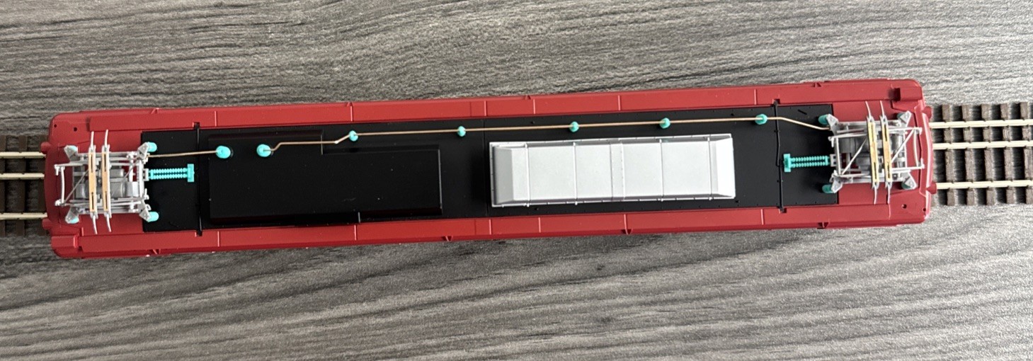 TOMIX HO Gauge #HO-103 EF81 Electric Locomotive – New in Box!