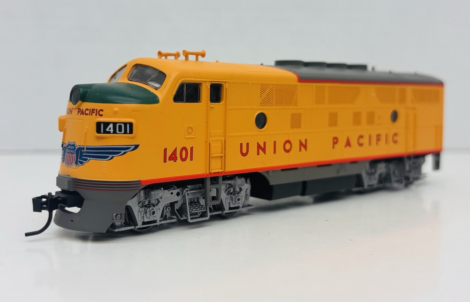 Proto 1000 HO Union Pacific AB Set Powered F3A & Dummy F3B Diesel 8174 READ