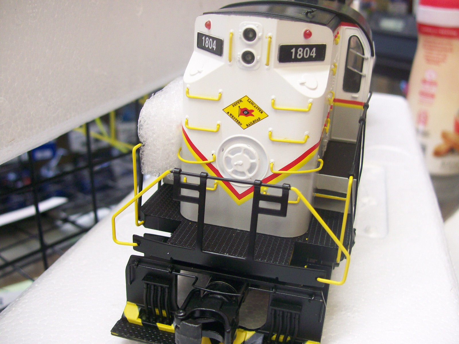 MTH Premier Exclusive Depew, Lancaster & Western RS-11 Cab # 1804 for E-Z Catch
