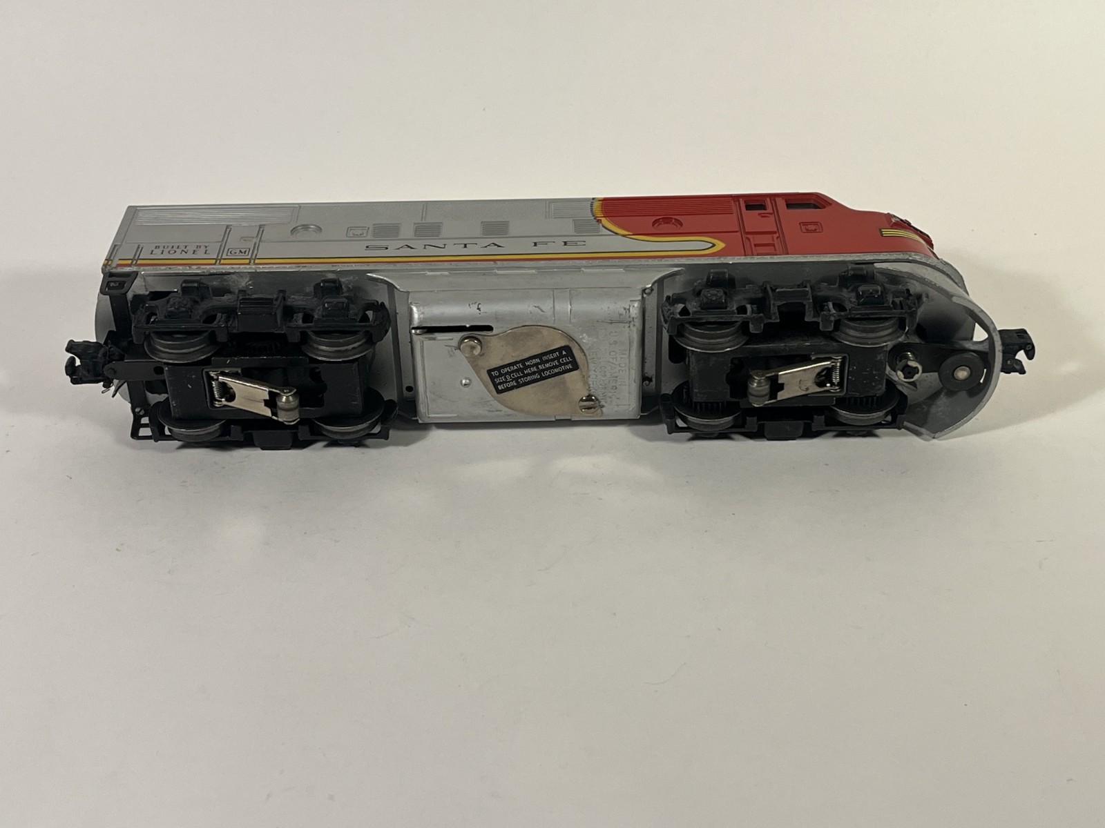 Lionel 2383 Santa Fe F-3 A-A Diesels in wrong boxes 6_20_26