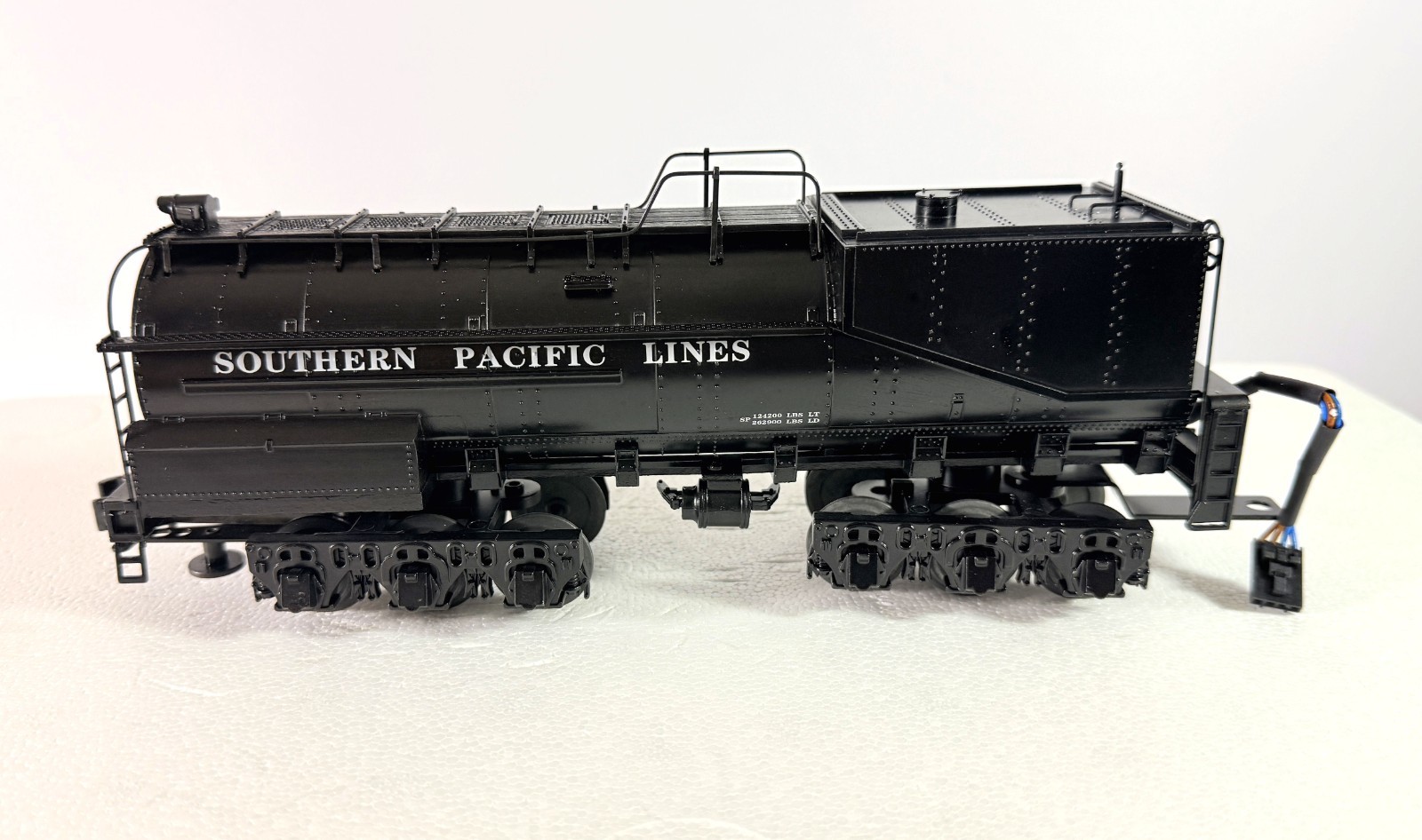 K-Line K-3388-2488IC Southern Pacific 4-6-2 Loco w Vanderbilt Tender O Gauge New