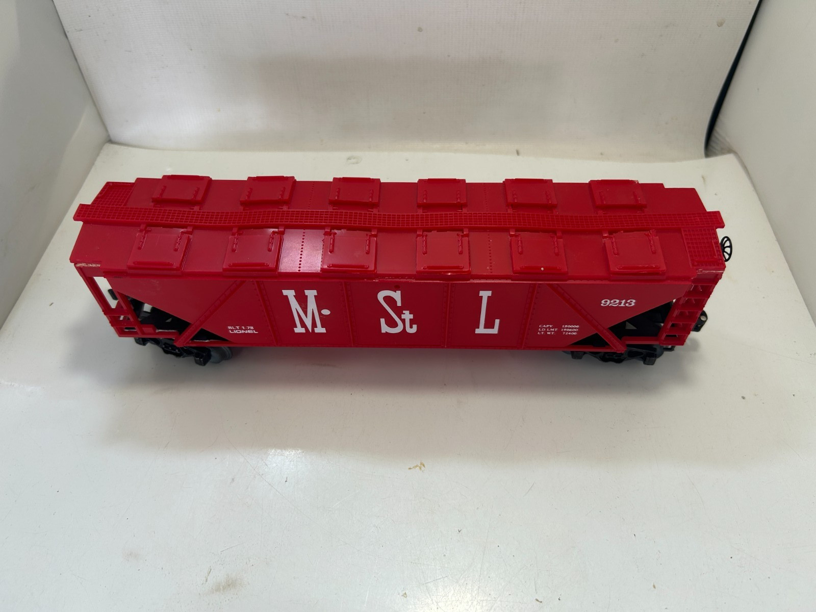 LIONEL O GAUGE LOT OF 6 ROLLING STOCK INCLUDING THE KATY SERIES BOXCAR