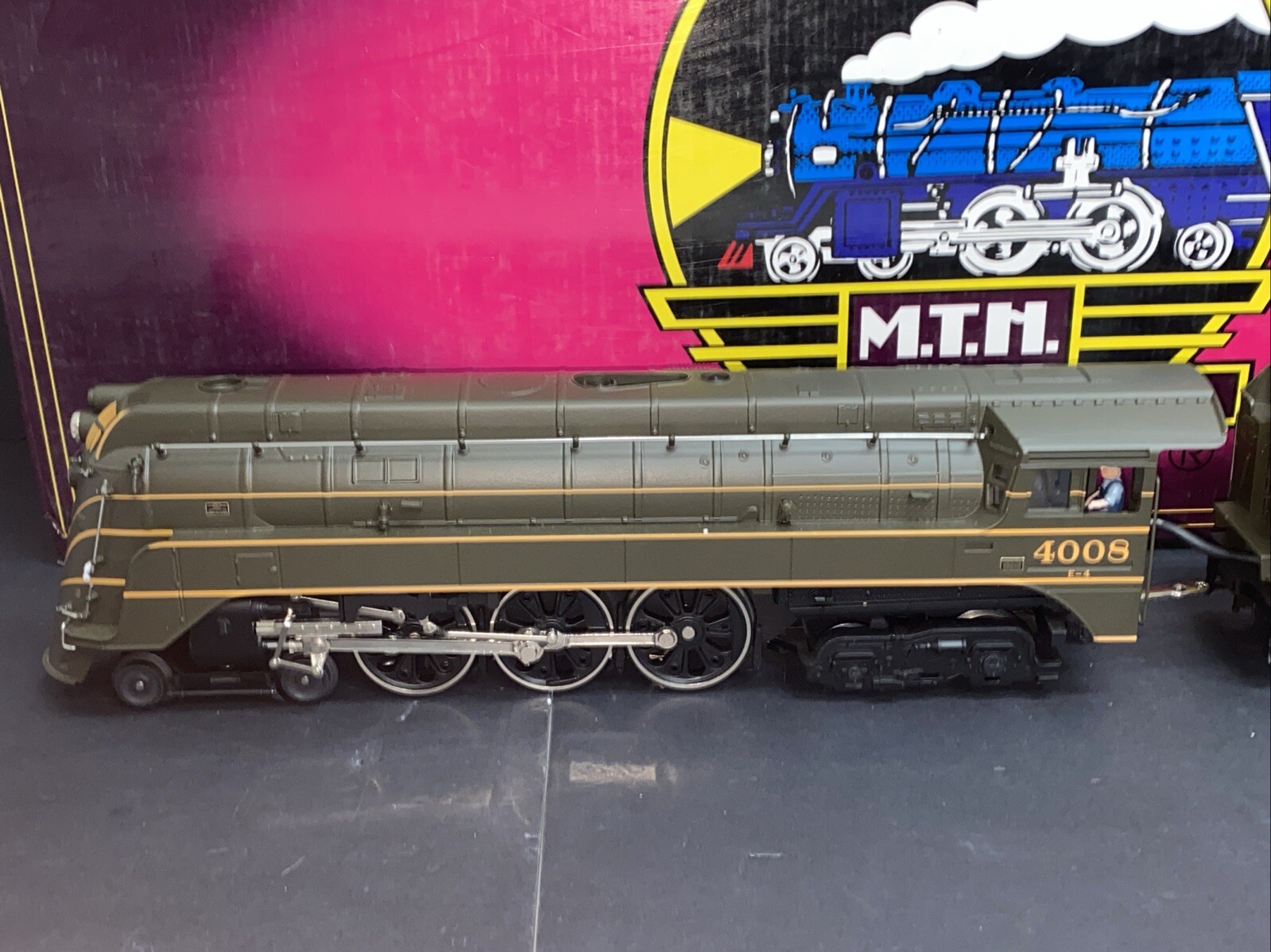 MTH 20-3034-1 Chicago Northwestern 4-6-4 E-4 Hudson Loco Protosound LN J.71