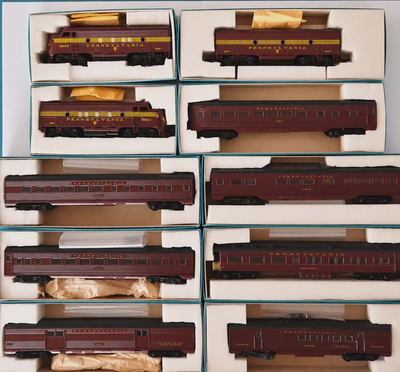 RARE Vintage Athearn Pennsylvania PRR F7A/F7B HO 7- Passenger Train Set Blue Box
